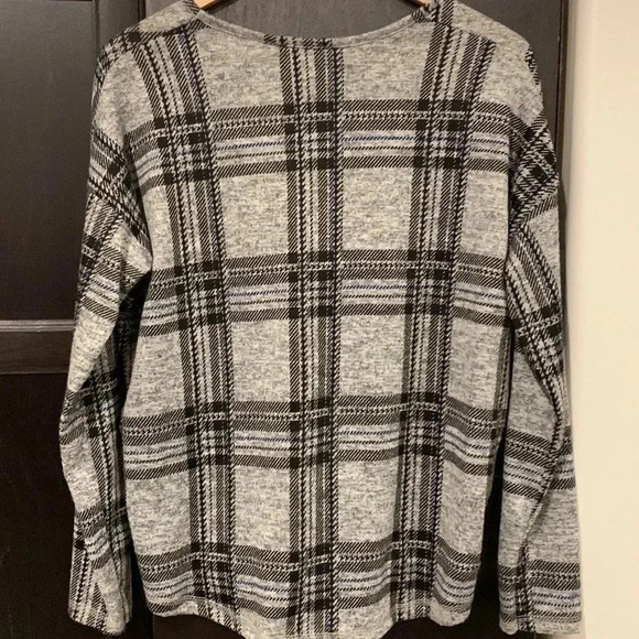 Plaid  M - Picture 5 of 5